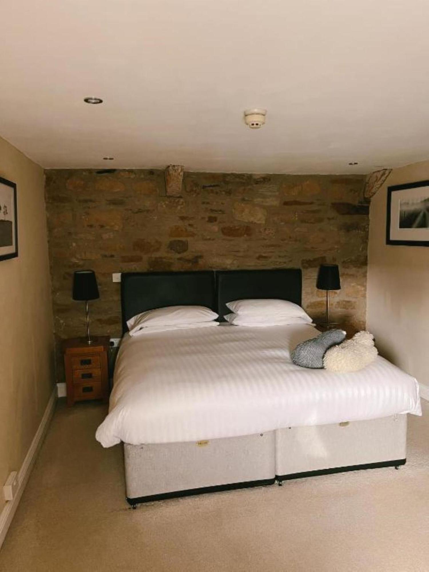 The Cheviot Hotel Bellingham Buitenkant foto