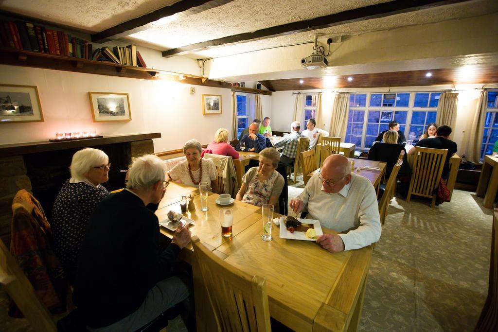 The Cheviot Hotel Bellingham Buitenkant foto